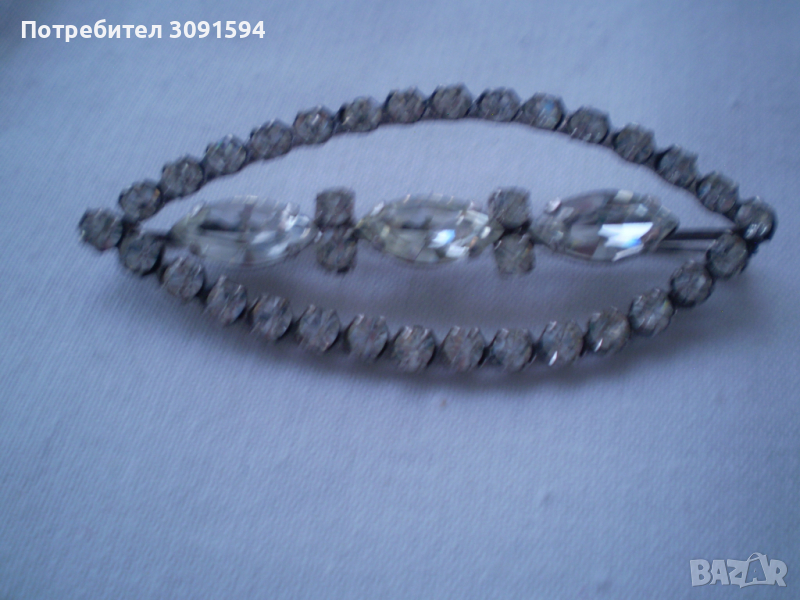 Стара Дамска Брошка    кристал с сребърно покритие, снимка 1