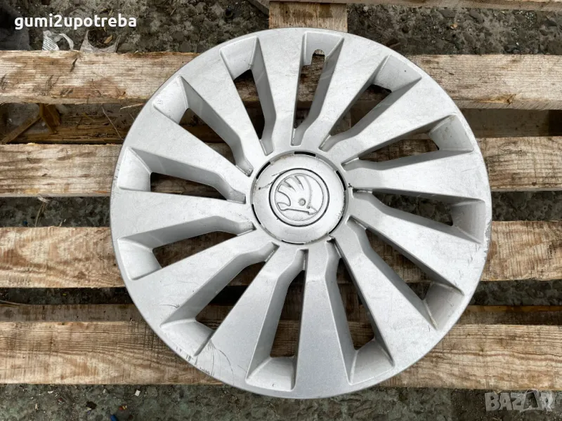 16 цола Тас за SKODA OCTAVIA III 5E0601147C Оригинал, снимка 1