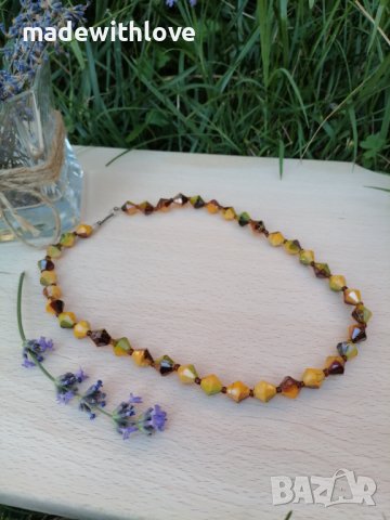 Ръчно изработено колие