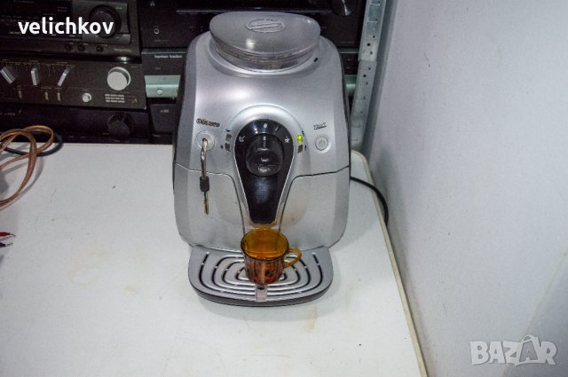Кафеавтомат Philips Saeco Xsmall HD8743/19, Автоматична, Система за пяна, Керамична мелачка, Авт. по