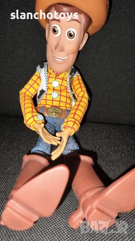 Шериф Уди и Джеси Каубойката ,Слинки кучето или Виличко, снимка 3 - Плюшени играчки - 50742210