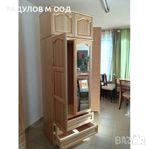 Трикрилен гардероб масив чам с надстройка и 4 чекмеджета / 33005, снимка 3 - Гардероби - 52008852