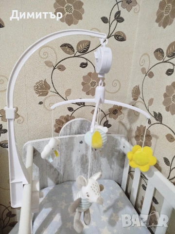 Музикална въртележка за бебешко легло, снимка 2 - Музикални играчки - 51180572