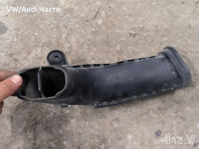 Въздуховод тръба въздушен филтър за Голф 4 Сеат Леон Толедо Шкода Пасат 1J0129609C, снимка 2 - Части - 49508762