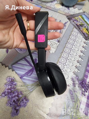 Безжична блутут слушалка Plantronics , снимка 3 - Bluetooth слушалки - 43402121