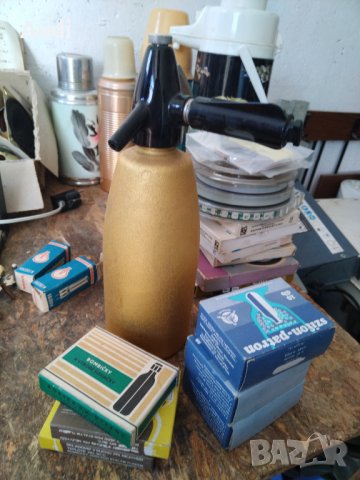 Продавам следните ретро колекционерски  артикули от социализма НРБ/ГДР/СССР  тел. 0897553557 Нощна л, снимка 3 - Антикварни и старинни предмети - 43058229