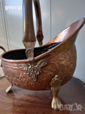 Ретро медна кофа с бронзови крака , снимка 4 - Декорация за дома - 35413920