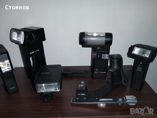 Светкавици за камери Rollei, BAUER, POLAROID, Metz 