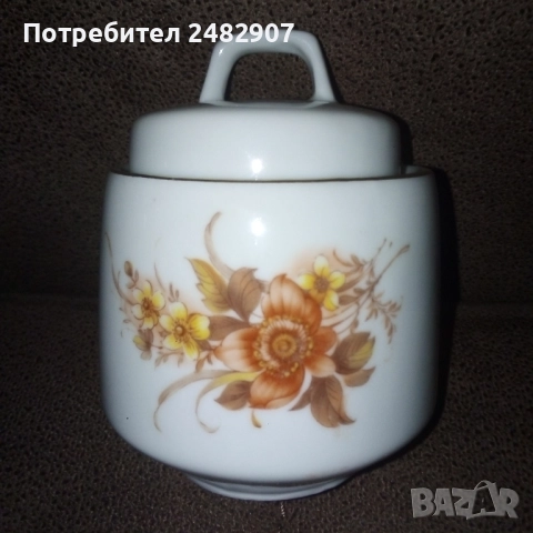 Стара порцеланова захарница