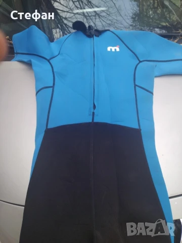 гумен костюм