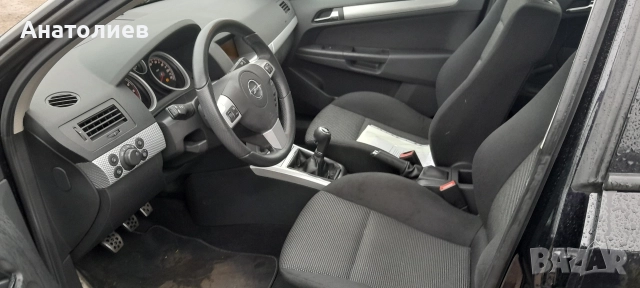 Opel Astra 1.6, снимка 12 - Автомобили и джипове - 52947194