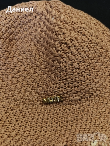 Дамска шапка , снимка 2 - Шапки - 51584979