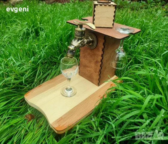 диспенсър за алкохол, снимка 2 - Аксесоари за кухня - 49685735