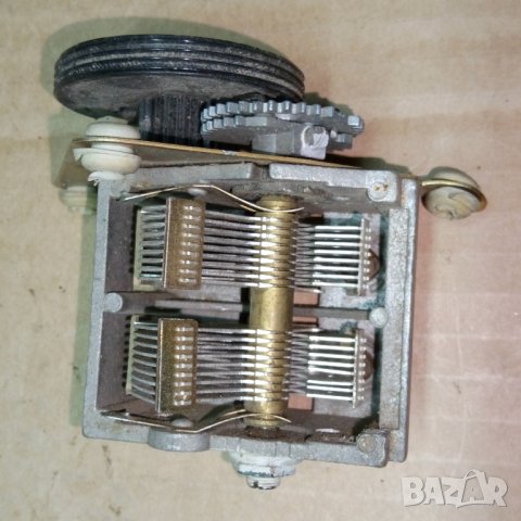 Въздушен кондензатор променлив, снимка 13 - Друга електроника - 44051674