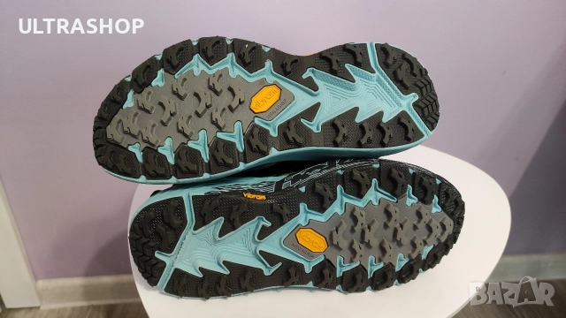 Дамски Hoka 36 2/3 Speedgoat Mid GTX 2, снимка 4 - Други - 52801979