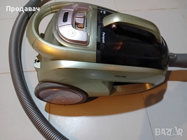 прахосмукачка Whirlpool, снимка 2 - Прахосмукачки - 52948988