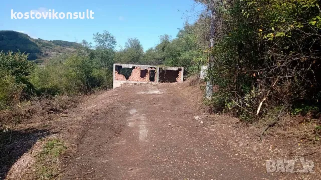 продава къща на груб строеж