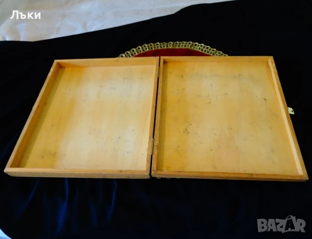 Дървена кутия от шоколадови бонбони Asbach Uralt. , снимка 8 - Антикварни и старинни предмети - 51183661