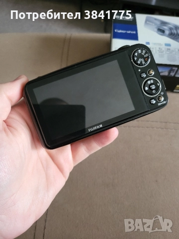 Fujifilm FinePix Real 3D W3 фотоапарат 10МР, снимка 3 - Фотоапарати - 52160408