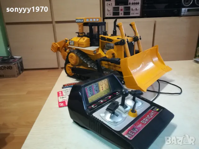 CATERPILLAR-ГОЛЯМ БУЛДОЗЕР С ДИСТАНЦИЯ ОТ GERMANY 2403251618, снимка 5 - Колекции - 49620480