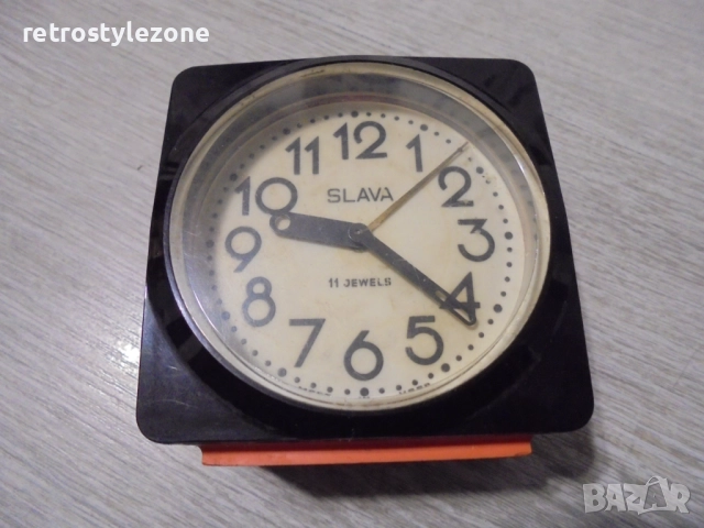 № 8360  Стар руски настолен механичен часовник SLAVA , снимка 3 - Други ценни предмети - 50774976