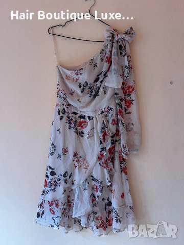 Рокля с един ръкав десен на цветя и панделка 🎀