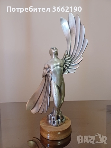 Бронзов Икар