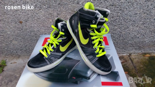 Оригинални маратонки''Nike''