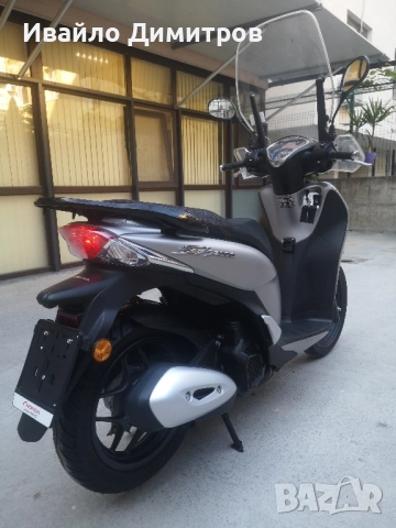 Honda Sh125i 2020г. Start-stop sistem, ABS, кара се с А1 категория , снимка 4 - Мотоциклети и мототехника - 51583227