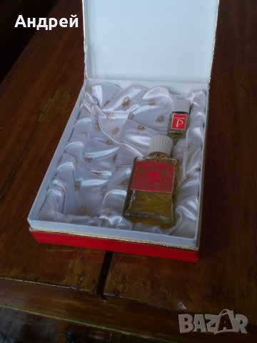 Стар комплект одеколони Розалия, снимка 3 - Други ценни предмети - 28252370