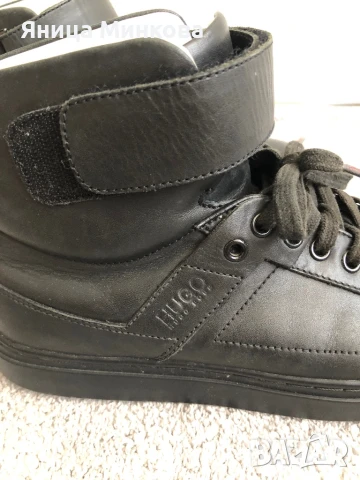 Дамски кецове Hugo Boss, естествена кожа, снимка 10 - Кецове - 51235616