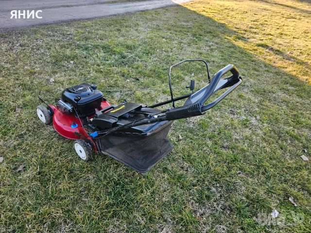 САМОХОДНА КОСАЧКА TORO. 5,5.К.С. МУЛЧИРАНЕ,  ПЕРФЕКТНА , снимка 7 - Градинска техника - 48867804