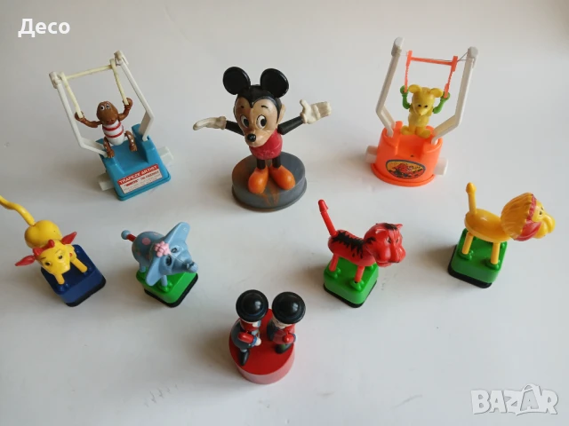 Стари и нови фигурки с натискащ се бутон и трапец гимнастици., снимка 3 - Колекции - 50594670