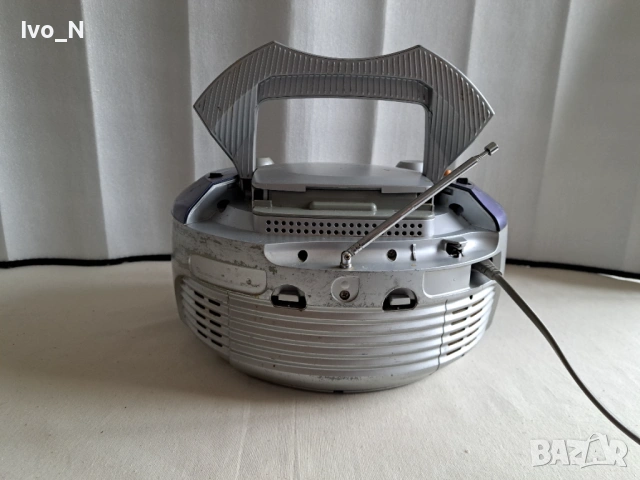 CD радиокасетофон Philips AZ 1110., снимка 6 - Радиокасетофони, транзистори - 53468300