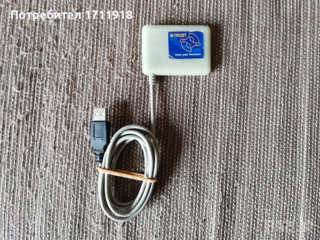 SCM SCR335 USB Card Reader , снимка 1 - Друга електроника - 38236608