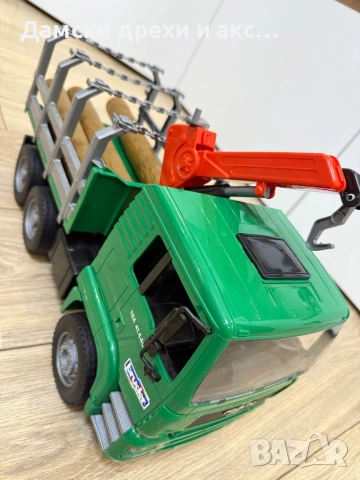 Детски камион Man Bruder с щипка и дърва, снимка 4 - Коли, камиони, мотори, писти - 53486803