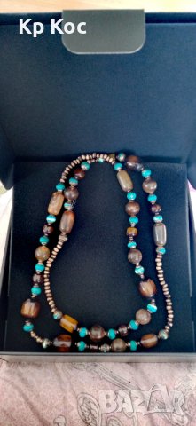 Актуален дървен гердан, снимка 2 - Колиета, медальони, синджири - 39411742