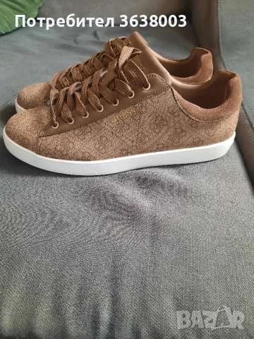 Оригинални сникърси Guess , снимка 4 - Спортни обувки - 52175948