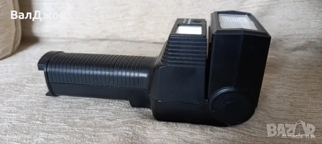 Toshiba ES-T30L, снимка 2 - Светкавици, студийно осветление - 47820604