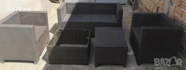 Градински комплект мебели