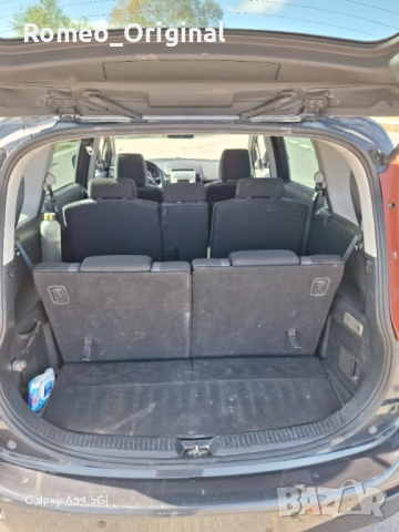 Продава се Mazda 5, снимка 10 - Автомобили и джипове - 52268842