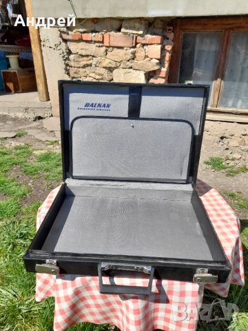 Старо Дипломатическо куфарче,куфар БГА Балкан,Balkan, снимка 6 - Антикварни и старинни предмети - 32583411