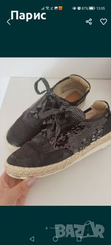 Спортни дамски обувки