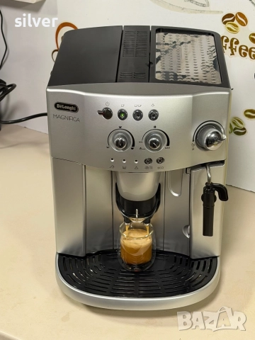 Кафемашина кафе автомат delonghi magnifica с гаранция