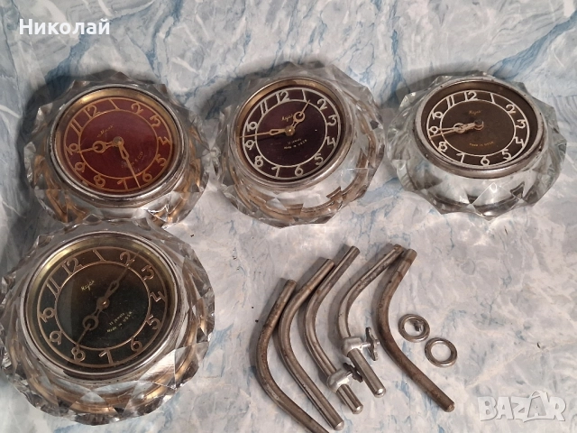 Съветски настолен часовник Маяк Кристал за Части Ремонт