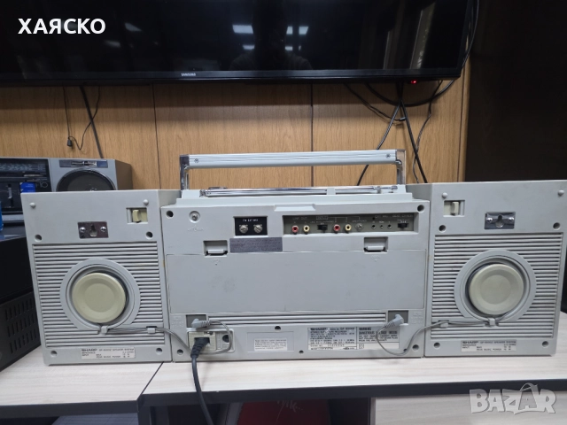 SHARP GF-9500, снимка 6 - Радиокасетофони, транзистори - 52341185