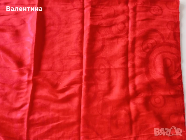 Нов! Червен шал