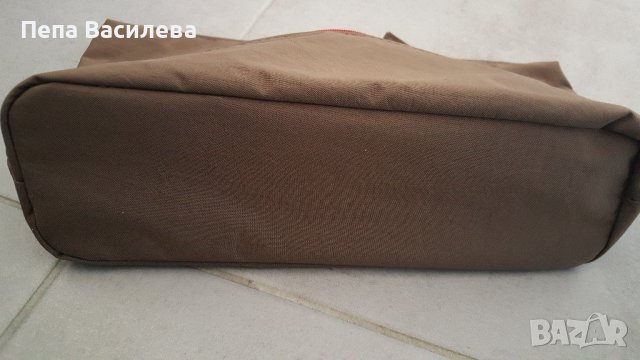 Тоалетна чантичка/несесер/ на КЕНЗО , снимка 2 - Чанти - 14604118