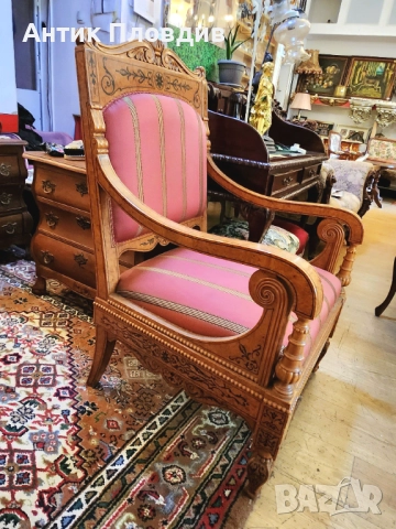 Италианско кресло с дърворезба, снимка 7 - Дивани и мека мебел - 52849479