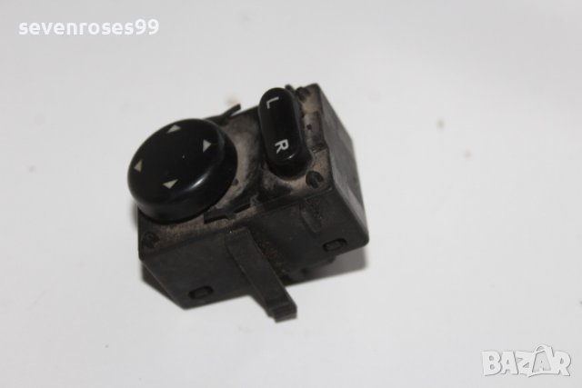 Бутон регулиране ел огледала Мерцедес Вито Mercedes Vito 2.2CDI 122 A0045459207, снимка 2 - Части - 39479861